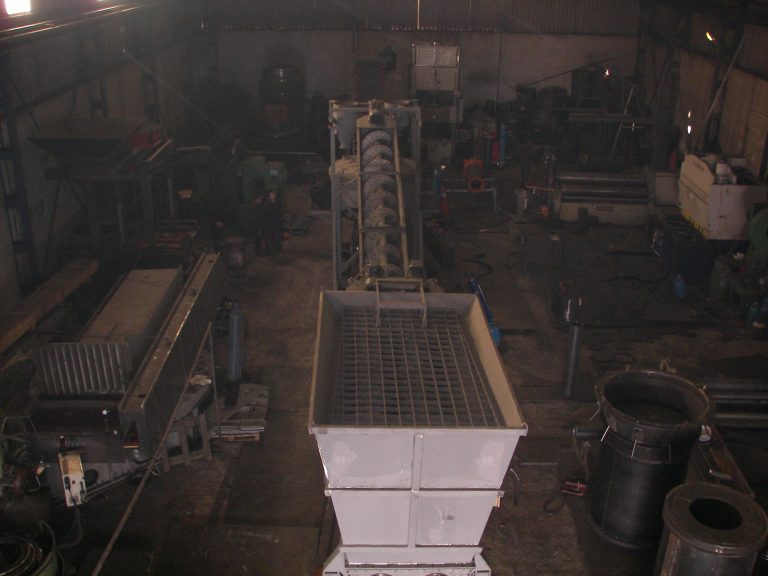 Unité de traitement des déchets solides de forage